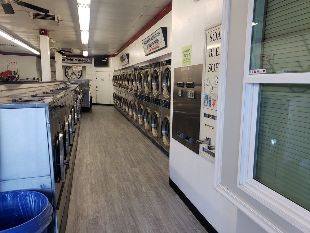 Wash And Fold Service In 93274, CA