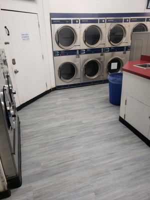 Wash And Fold Service In 93267, CA
