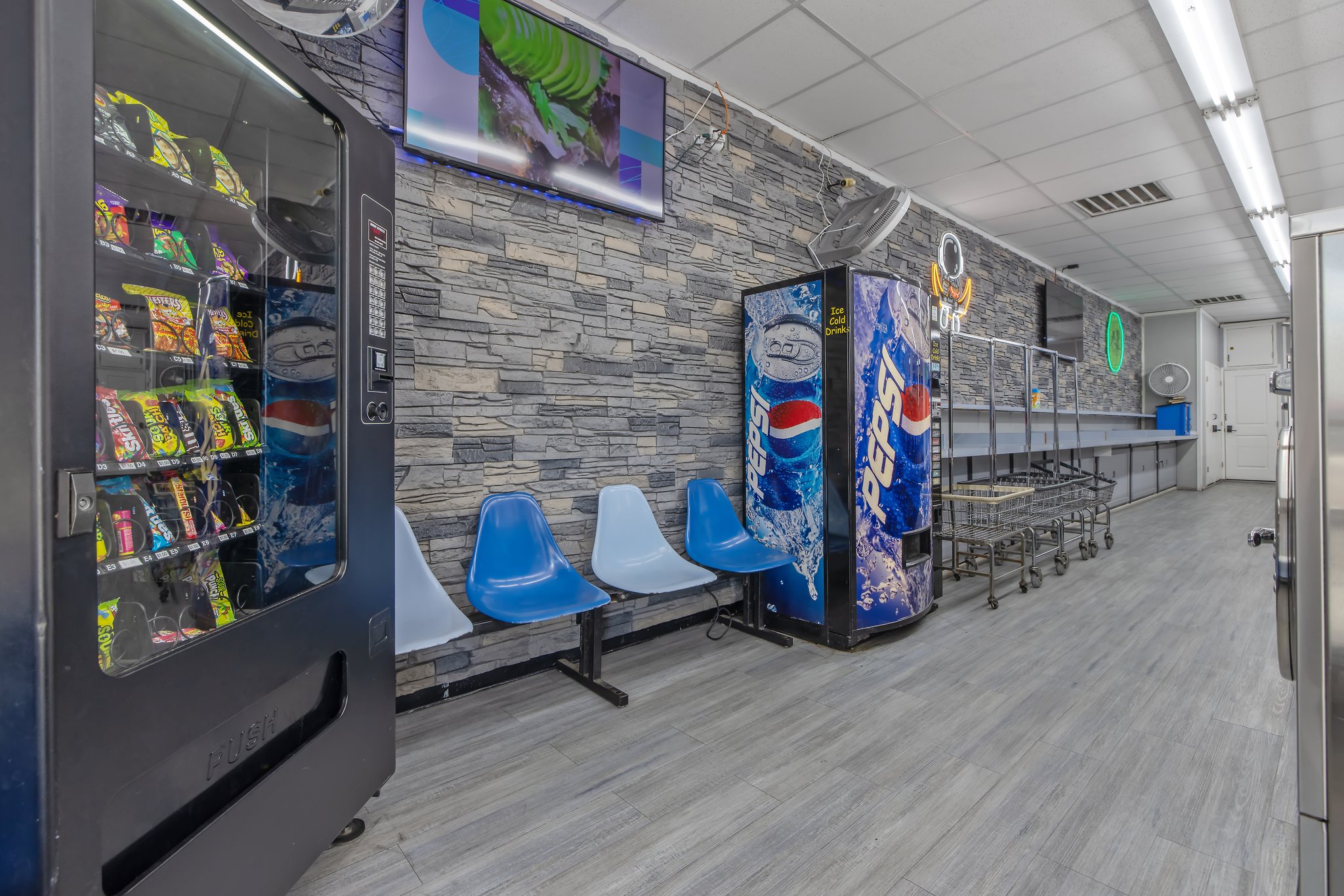 Restaurant Laundry Service In Visalia, CA