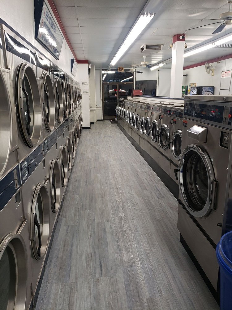 Wash And Fold Service In 93257, CA