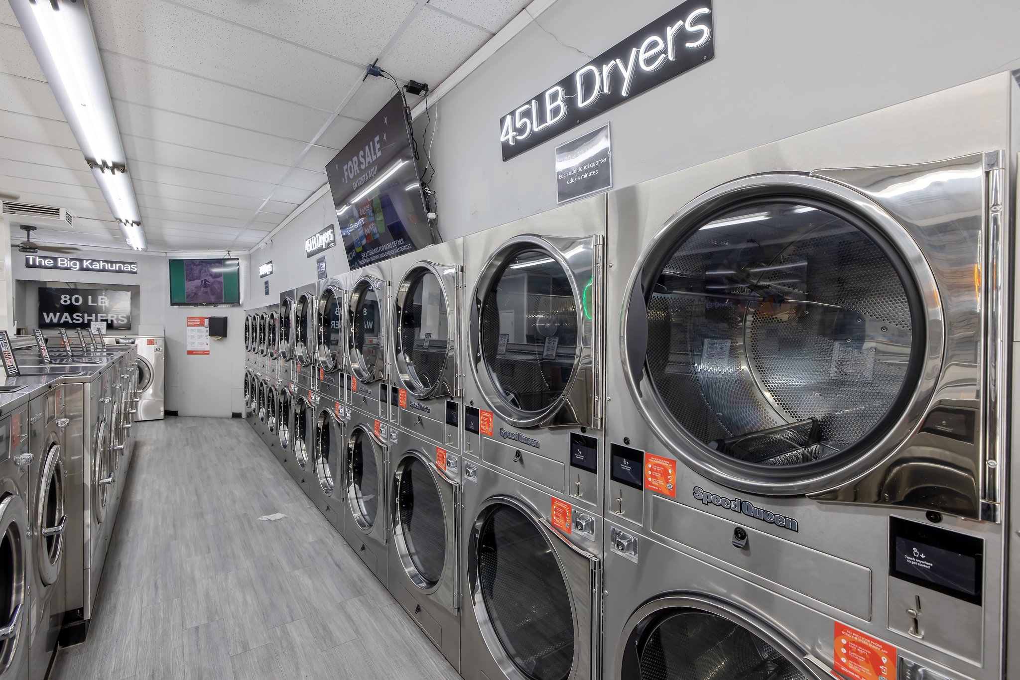 Laundry Service In Visalia, CA