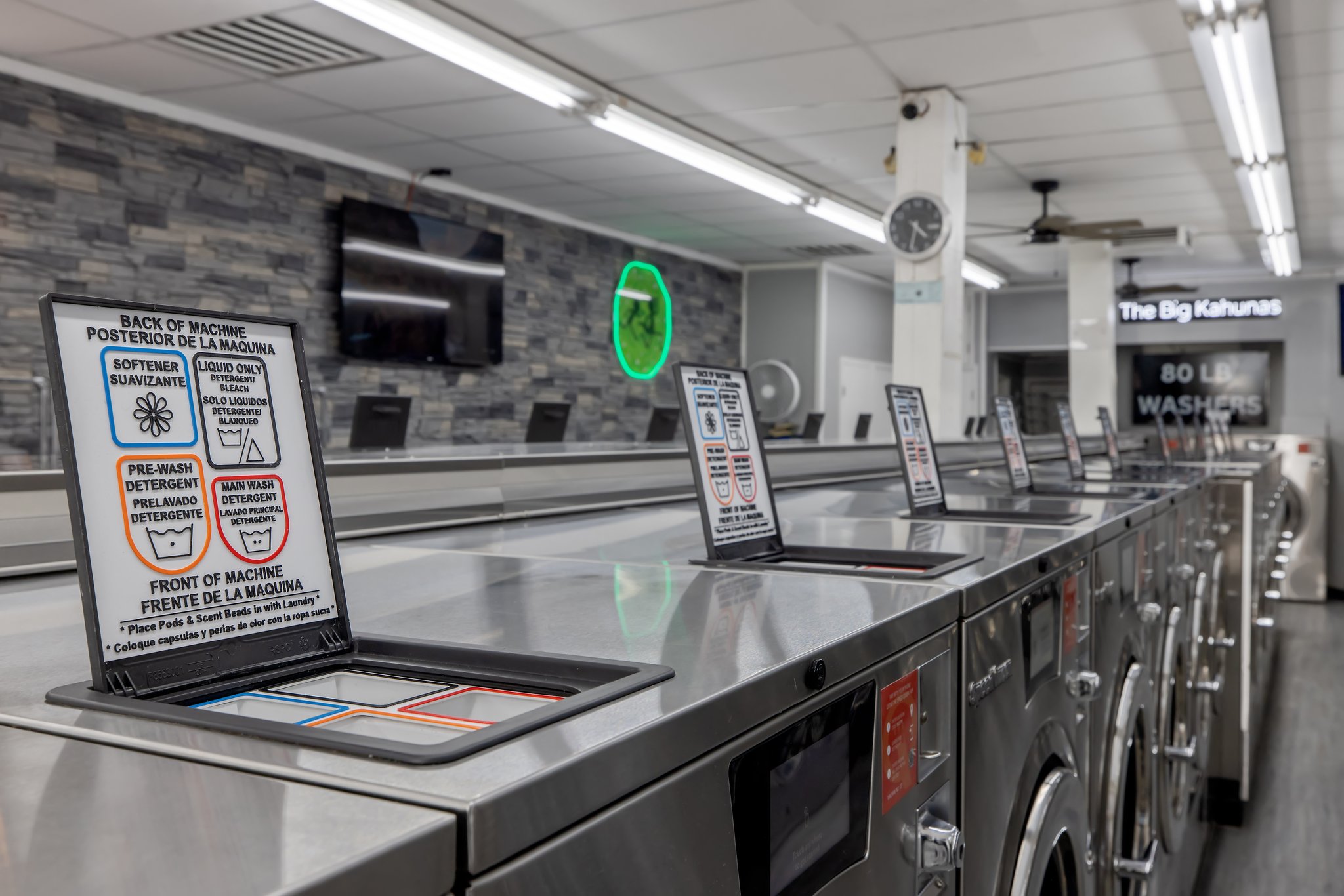 Commercial Laundry In 93290, CA